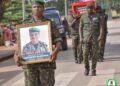 Guinée : l’armée rend un dernier hommage au lieutenant-colonel Fodé Idrissa Bangoura